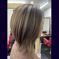 ヘアカラーでメッシュ
