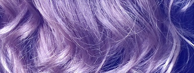 エルカラクトンヘアオイルはサラツルオイル VIGUSIオイル